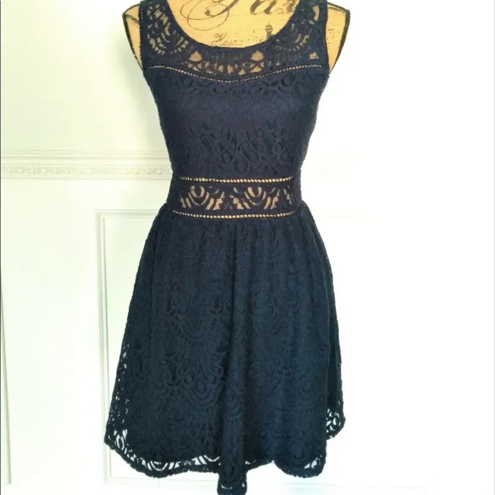 Trixxi lace Junior Dress Sleeveless Navy Blue Lace Crochet 9 - Picture 1 of 2